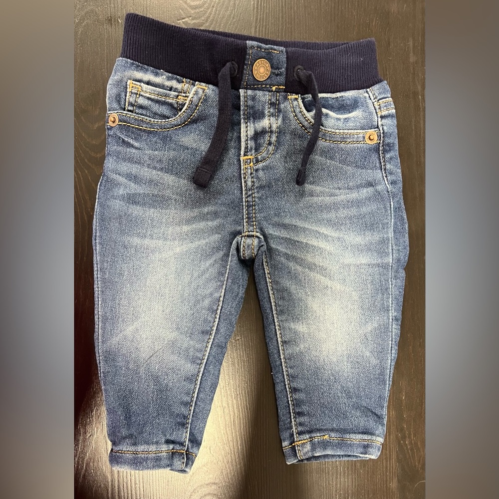 2/$15 ⭐️ Baby Gap Denim Jeans Size 0-3 Months